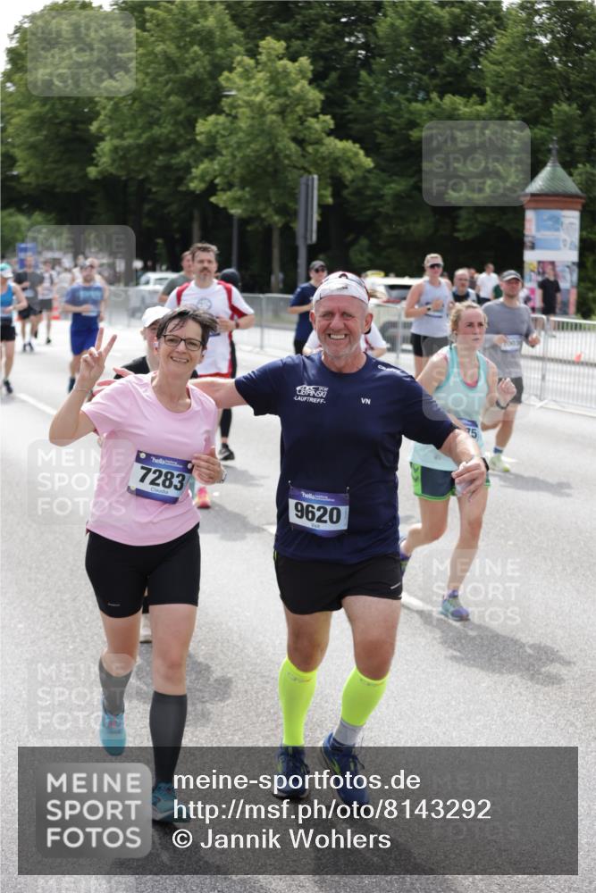 29.06.2025 - hella hamburg halbmarathon Jannik Wohlers http://msf.ph/oto/8143292 29.06.2025 10:45:08 Lombardsbrücke 1033, 1060, 1085, 1713, 2008, 2216, 2217, 2550, 2657, 2664, 2973, 3357, 3377, 4224, 4306, 5339, 5949, 6150, 6763, 6911, 6922, 7283, 7530, 7541, 7859, 8745, 9620, 10030, 10182, 10225, 10812, 11119, 11640, 11660, 11725, 11726, 12575, 12856, 12878, 13302, 13791, 13862, 14185, 14232, 14379, 14742, 15011, 15450, 15517, 15557, 15692, 16415, 17054, 18003, 18264, 19039 meine-sportfotos.de