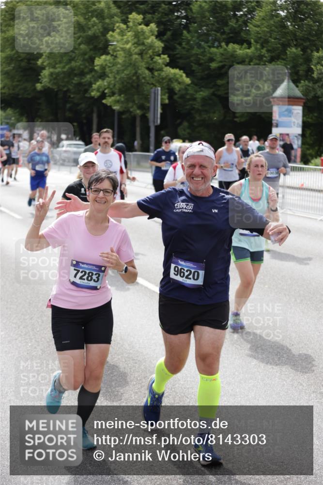 29.06.2025 - hella hamburg halbmarathon Jannik Wohlers http://msf.ph/oto/8143303 29.06.2025 10:45:08 Lombardsbrücke 1033, 1060, 1085, 1713, 2008, 2216, 2217, 2550, 2657, 2664, 2973, 3357, 3377, 4224, 4306, 5339, 5949, 6150, 6763, 6911, 6922, 7283, 7530, 7541, 7859, 8745, 9620, 10030, 10182, 10225, 10812, 11119, 11640, 11660, 11725, 11726, 12575, 12856, 12878, 13302, 13791, 13862, 14185, 14232, 14379, 14742, 15011, 15450, 15517, 15557, 15692, 16415, 17054, 18003, 18264, 19039 meine-sportfotos.de