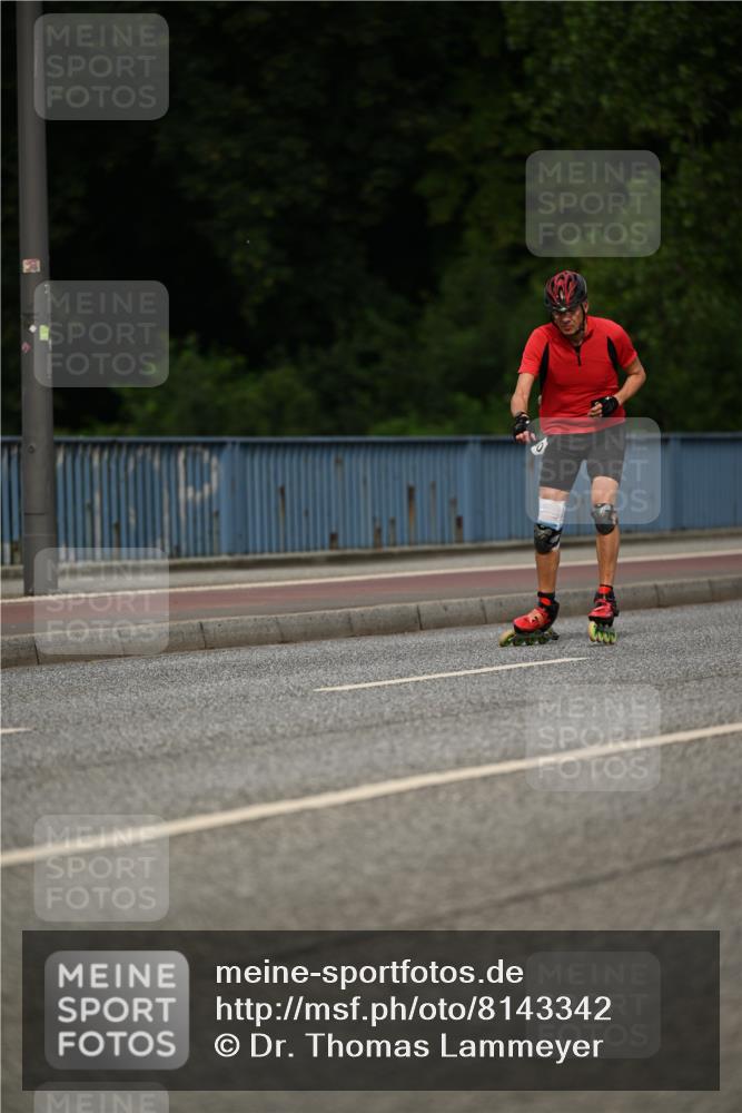 29.06.2025 - hella hamburg halbmarathon Dr. Thomas Lammeyer http://msf.ph/oto/8143342 29.06.2025 09:00:57 Kennedybrücke  meine-sportfotos.de