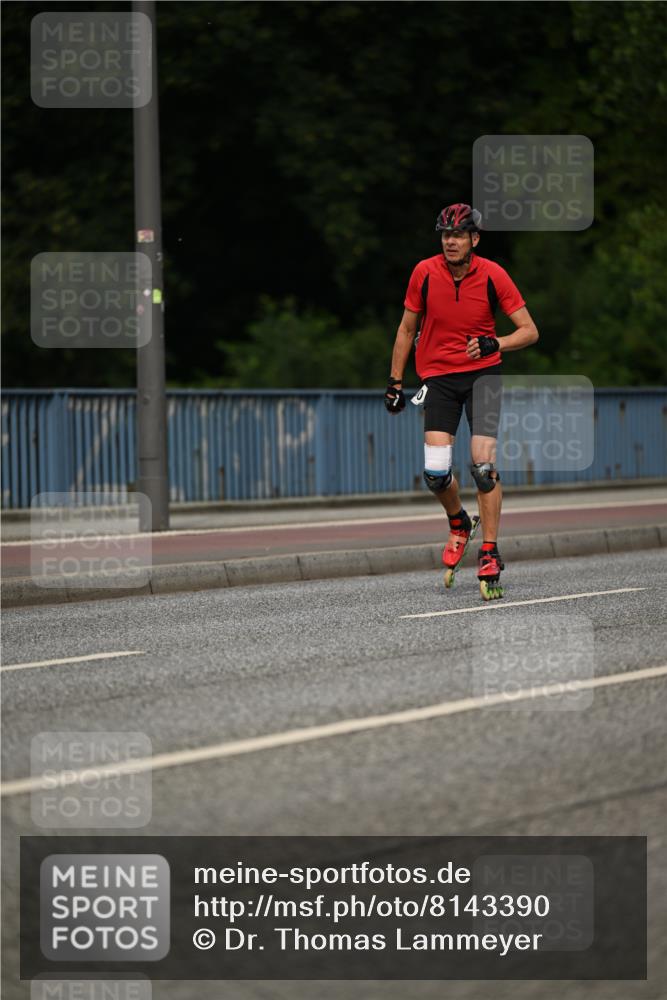 29.06.2025 - hella hamburg halbmarathon Dr. Thomas Lammeyer http://msf.ph/oto/8143390 29.06.2025 09:00:57 Kennedybrücke  meine-sportfotos.de