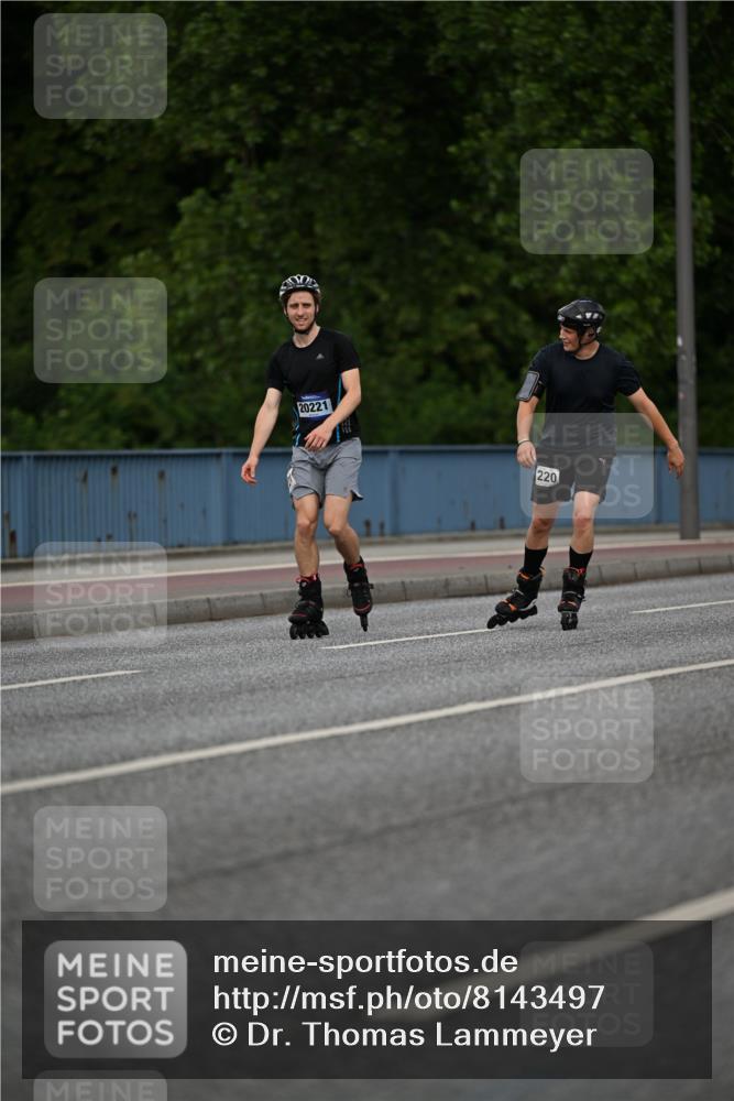 29.06.2025 - hella hamburg halbmarathon Dr. Thomas Lammeyer http://msf.ph/oto/8143497 29.06.2025 09:01:28 Kennedybrücke  meine-sportfotos.de