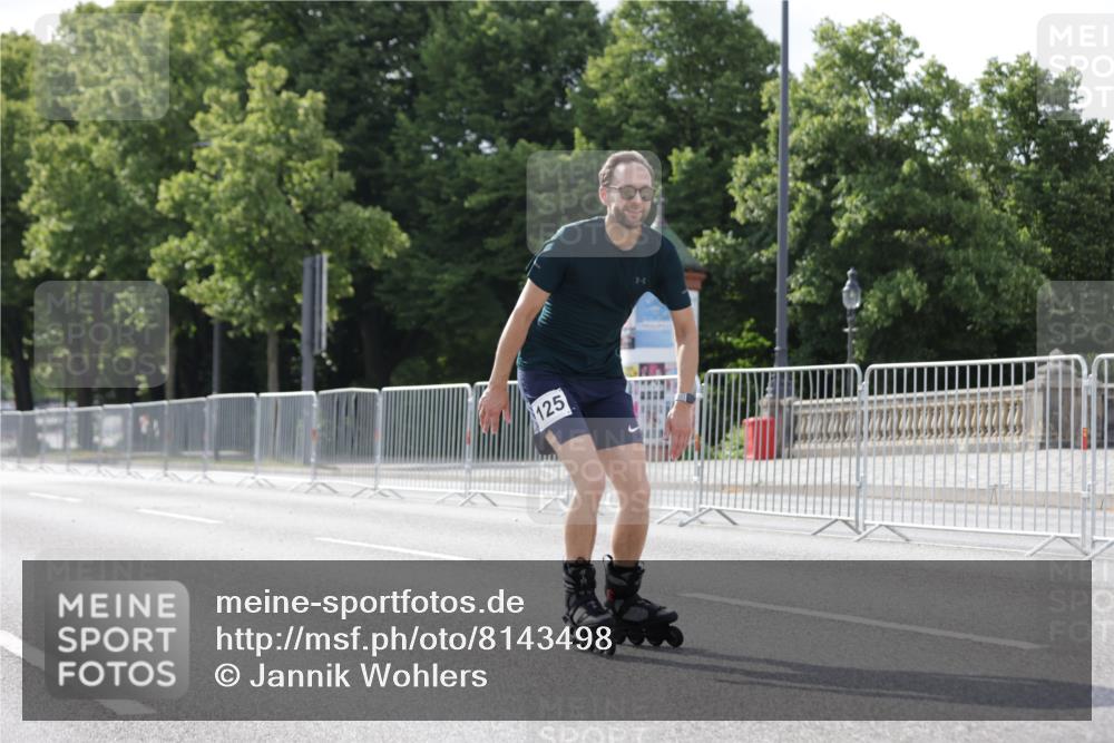 29.06.2025 - hella hamburg halbmarathon Jannik Wohlers http://msf.ph/oto/8143498 29.06.2025 09:06:50 Lombardsbrücke  meine-sportfotos.de