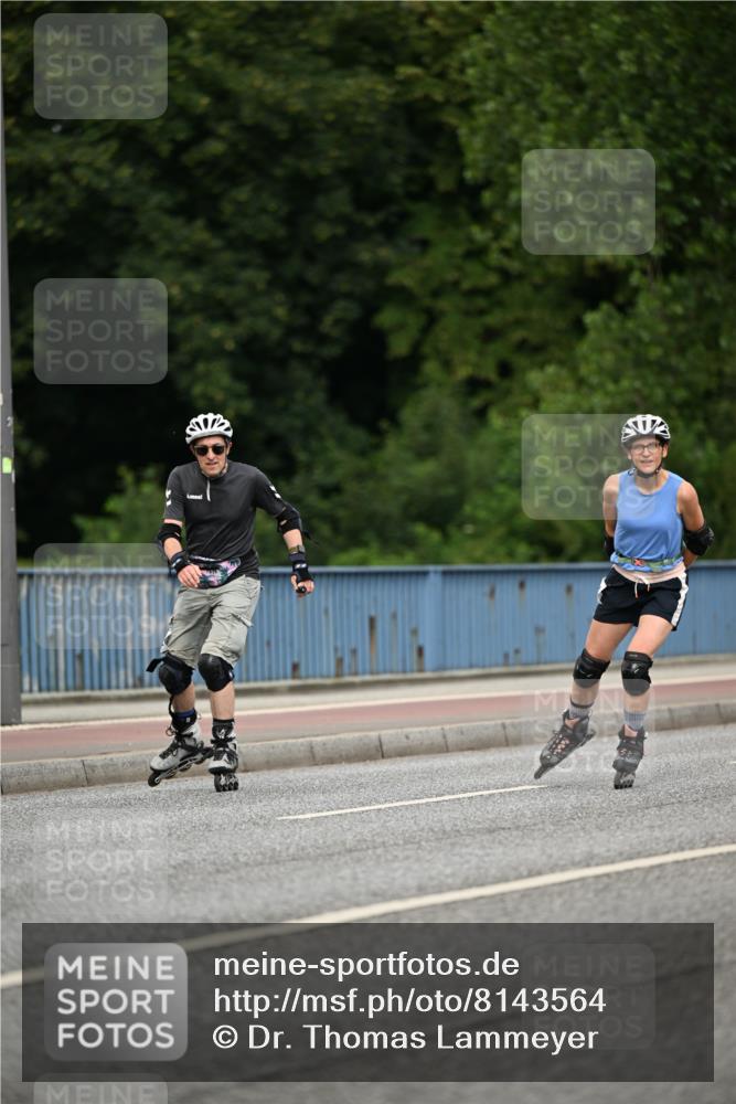 29.06.2025 - hella hamburg halbmarathon Dr. Thomas Lammeyer http://msf.ph/oto/8143564 29.06.2025 09:12:05 Kennedybrücke  meine-sportfotos.de