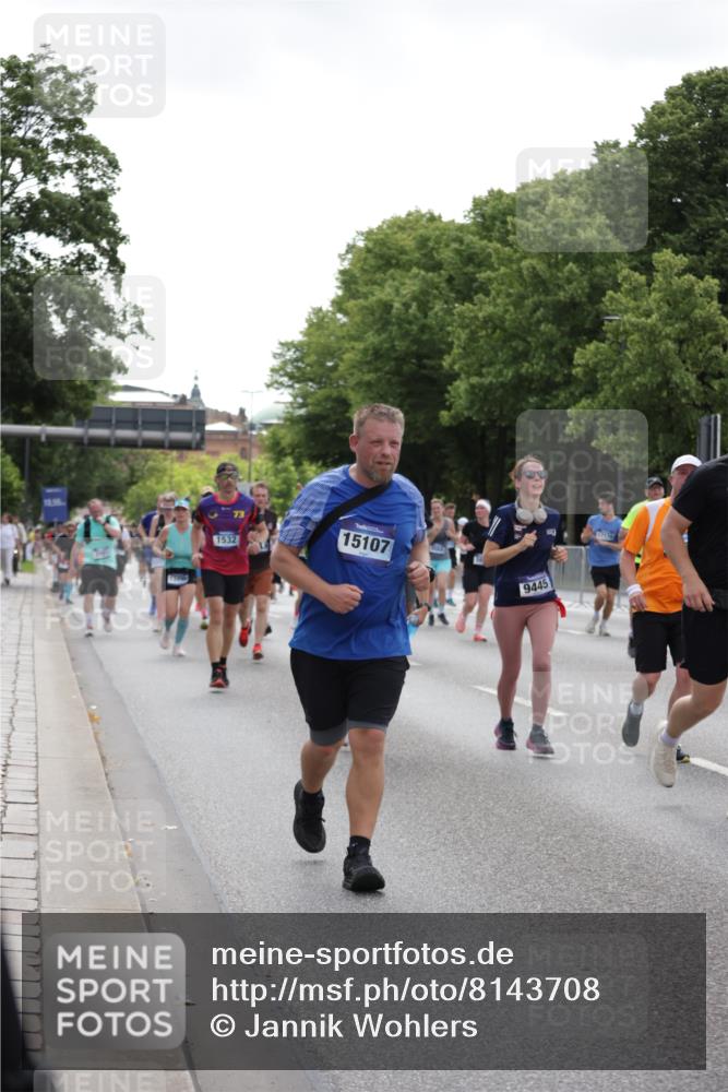 29.06.2025 - hella hamburg halbmarathon Jannik Wohlers http://msf.ph/oto/8143708 29.06.2025 10:45:47 Lombardsbrücke 1429, 1465, 1532, 1867, 1868, 2423, 2773, 2813, 2951, 3410, 4119, 4223, 5697, 5703, 5769, 5770, 5854, 5892, 6068, 6392, 7364, 7368, 7374, 7894, 7960, 7983, 8047, 9129, 9337, 9426, 9445, 11358, 11361, 11876, 11910, 12298, 12333, 12507, 12522, 13122, 13499, 14319, 14322, 14403, 15107, 16005, 16059, 16745, 16793, 17031, 17170, 17184, 18018, 18214, 18280, 18334 meine-sportfotos.de