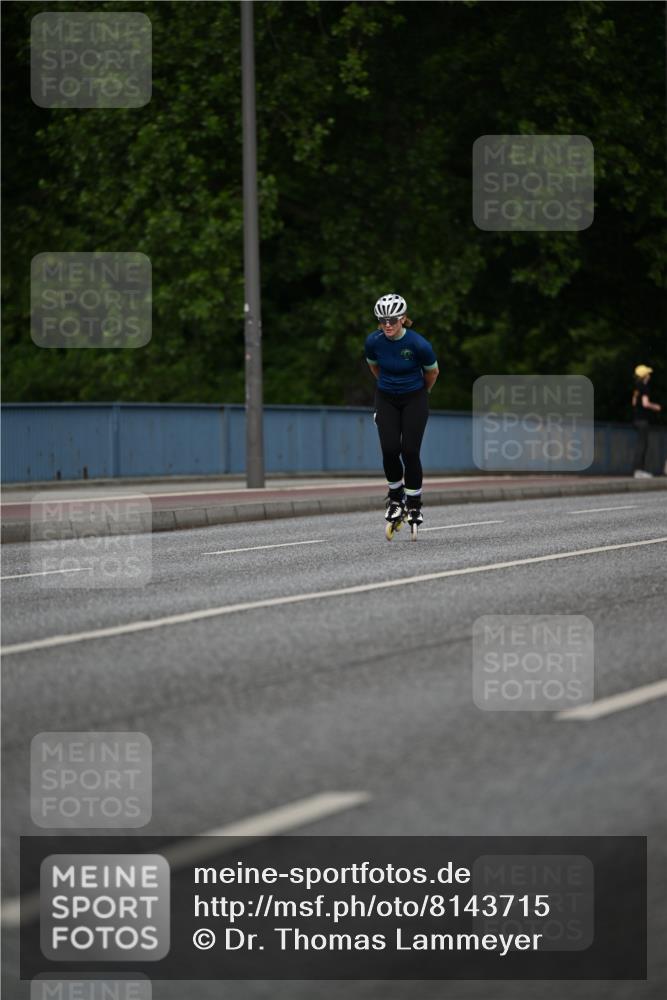 29.06.2025 - hella hamburg halbmarathon Dr. Thomas Lammeyer http://msf.ph/oto/8143715 29.06.2025 09:01:33 Kennedybrücke  meine-sportfotos.de