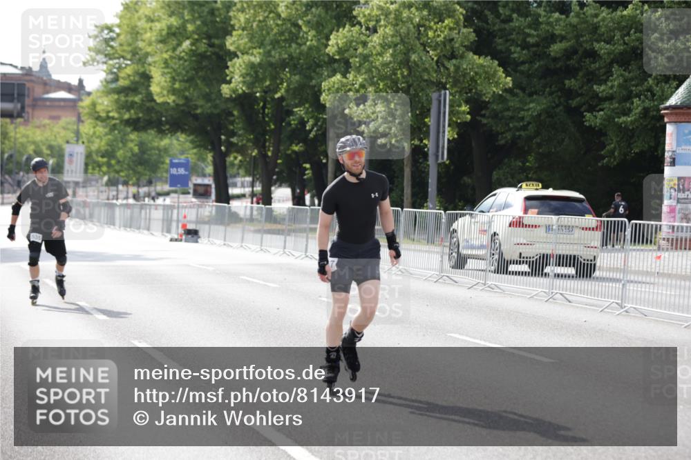 29.06.2025 - hella hamburg halbmarathon Jannik Wohlers http://msf.ph/oto/8143917 29.06.2025 09:07:28 Lombardsbrücke  meine-sportfotos.de