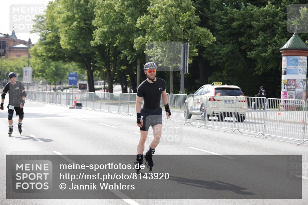 29.06.2025 - hella hamburg halbmarathon Jannik Wohlers http://msf.ph/oto/8143920 29.06.2025 09:07:28 Lombardsbrücke  meine-sportfotos.de