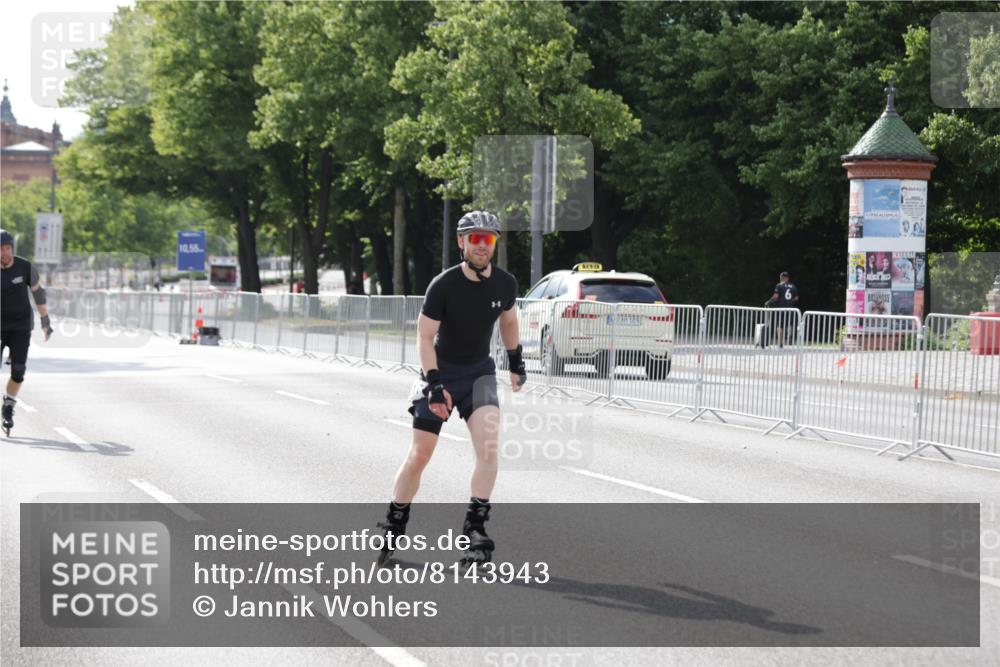 29.06.2025 - hella hamburg halbmarathon Jannik Wohlers http://msf.ph/oto/8143943 29.06.2025 09:07:28 Lombardsbrücke  meine-sportfotos.de