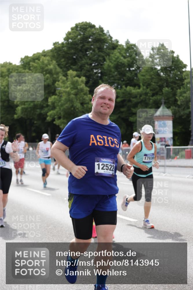 29.06.2025 - hella hamburg halbmarathon Jannik Wohlers http://msf.ph/oto/8143945 29.06.2025 10:45:58 Lombardsbrücke 1429, 1465, 1532, 1608, 1837, 2500, 2697, 3410, 4119, 4448, 5697, 5854, 6068, 7303, 7364, 7368, 7374, 7960, 7983, 8047, 8700, 9129, 9337, 9445, 10153, 11361, 11910, 12298, 12333, 12507, 12522, 13076, 13122, 13213, 13449, 13499, 14250, 14473, 15305, 15683, 16717, 16912, 17006, 17170, 17633, 17704, 17936, 18018, 18214 meine-sportfotos.de