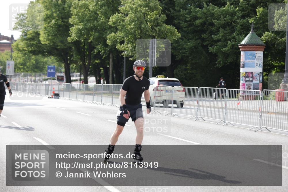 29.06.2025 - hella hamburg halbmarathon Jannik Wohlers http://msf.ph/oto/8143949 29.06.2025 09:07:28 Lombardsbrücke  meine-sportfotos.de