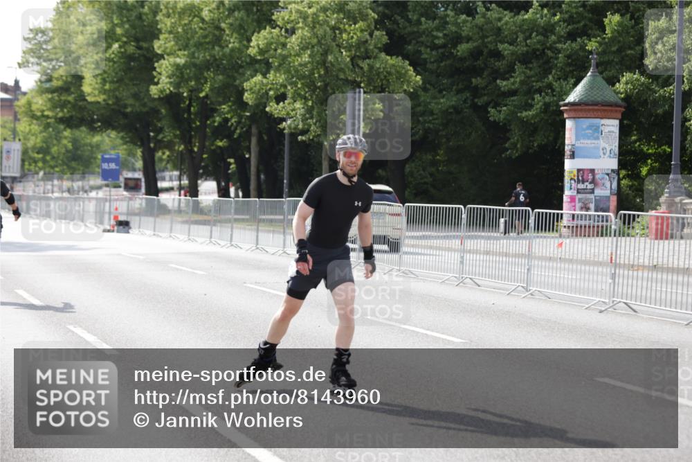 29.06.2025 - hella hamburg halbmarathon Jannik Wohlers http://msf.ph/oto/8143960 29.06.2025 09:07:28 Lombardsbrücke  meine-sportfotos.de
