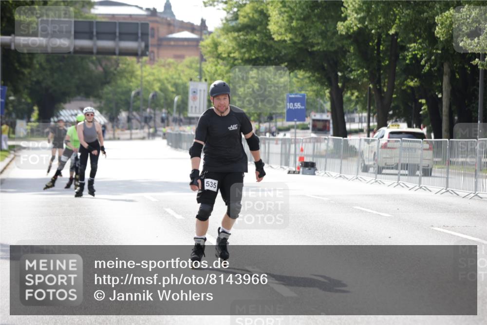 29.06.2025 - hella hamburg halbmarathon Jannik Wohlers http://msf.ph/oto/8143966 29.06.2025 09:07:29 Lombardsbrücke  meine-sportfotos.de