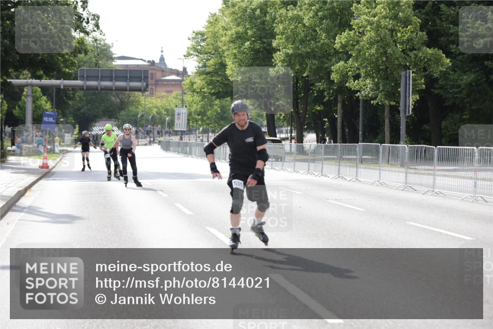 29.06.2025 - hella hamburg halbmarathon Jannik Wohlers http://msf.ph/oto/8144021 29.06.2025 09:07:30 Lombardsbrücke  meine-sportfotos.de