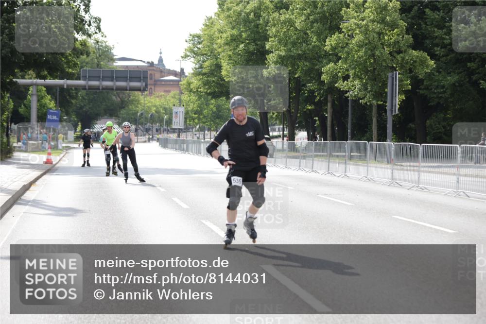 29.06.2025 - hella hamburg halbmarathon Jannik Wohlers http://msf.ph/oto/8144031 29.06.2025 09:07:30 Lombardsbrücke  meine-sportfotos.de