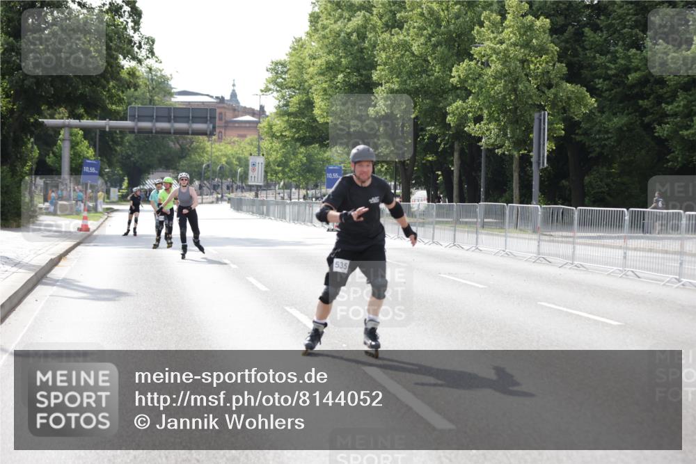 29.06.2025 - hella hamburg halbmarathon Jannik Wohlers http://msf.ph/oto/8144052 29.06.2025 09:07:30 Lombardsbrücke  meine-sportfotos.de