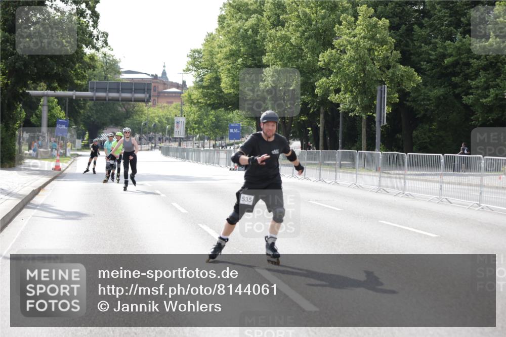 29.06.2025 - hella hamburg halbmarathon Jannik Wohlers http://msf.ph/oto/8144061 29.06.2025 09:07:30 Lombardsbrücke  meine-sportfotos.de