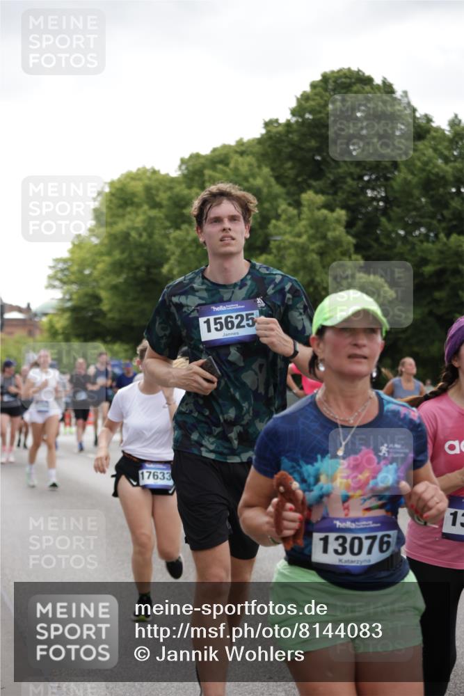 29.06.2025 - hella hamburg halbmarathon Jannik Wohlers http://msf.ph/oto/8144083 29.06.2025 10:46:09 Lombardsbrücke 1371, 1375, 1608, 1837, 2500, 2697, 3469, 3734, 4202, 4296, 4355, 4448, 4604, 6124, 6161, 7303, 7767, 8477, 8551, 8700, 9691, 10153, 10230, 13076, 13213, 13449, 13969, 14250, 14261, 14473, 15305, 15683, 15852, 16218, 16717, 16882, 16912, 16987, 17006, 17419, 17459, 17633, 17704, 17936, 18458 meine-sportfotos.de