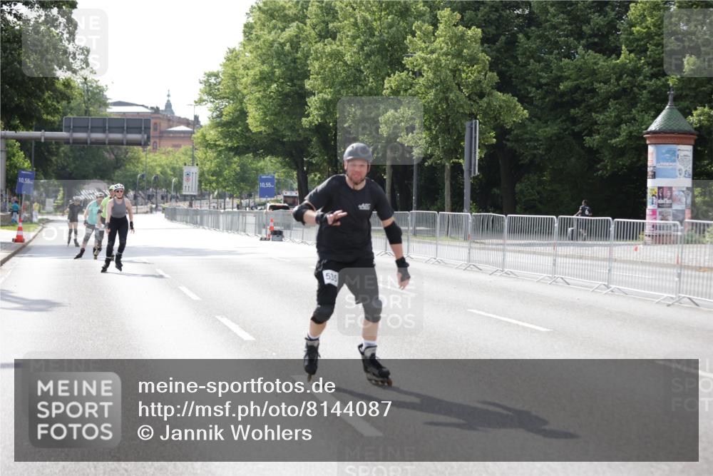29.06.2025 - hella hamburg halbmarathon Jannik Wohlers http://msf.ph/oto/8144087 29.06.2025 09:07:30 Lombardsbrücke  meine-sportfotos.de
