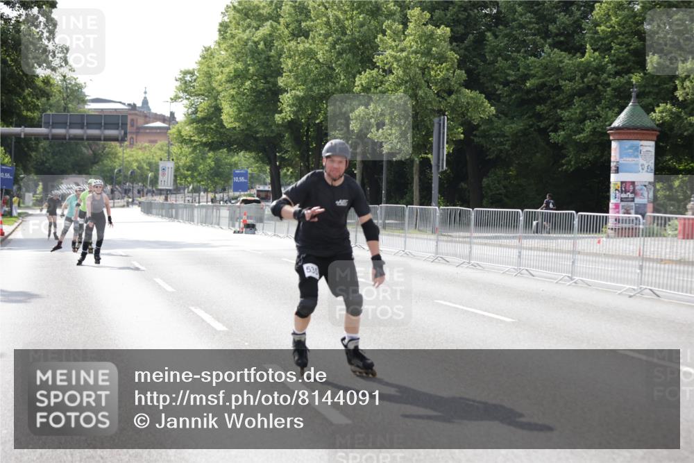 29.06.2025 - hella hamburg halbmarathon Jannik Wohlers http://msf.ph/oto/8144091 29.06.2025 09:07:30 Lombardsbrücke  meine-sportfotos.de