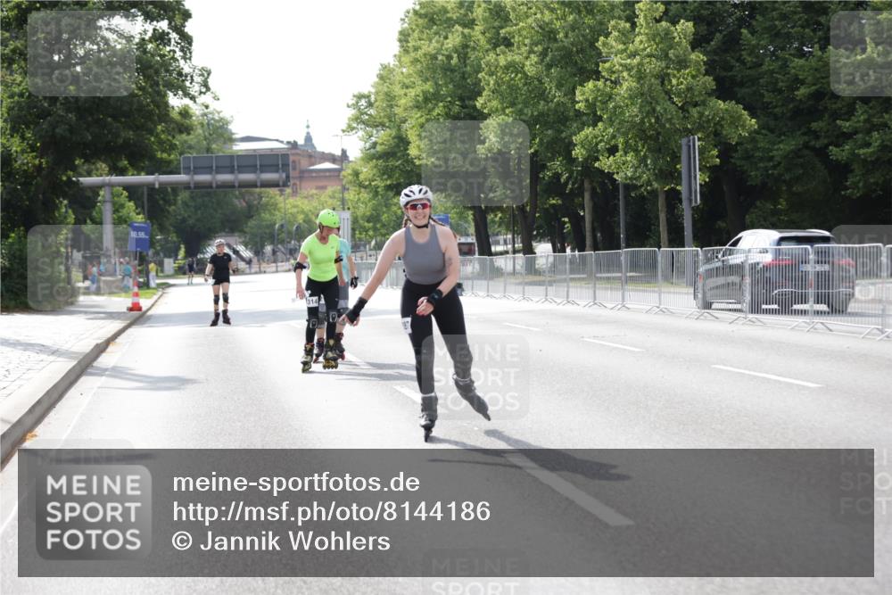 29.06.2025 - hella hamburg halbmarathon Jannik Wohlers http://msf.ph/oto/8144186 29.06.2025 09:07:34 Lombardsbrücke  meine-sportfotos.de
