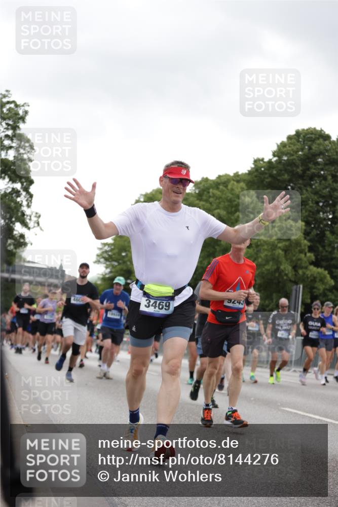 29.06.2025 - hella hamburg halbmarathon Jannik Wohlers http://msf.ph/oto/8144276 29.06.2025 10:46:19 Lombardsbrücke 1363, 1371, 1375, 1720, 1999, 2162, 2320, 3277, 3406, 3407, 3469, 3734, 3823, 4202, 4296, 4342, 4355, 4604, 5700, 6124, 6161, 6740, 7412, 7767, 7827, 8477, 8551, 8553, 9092, 9243, 9691, 9743, 10230, 10515, 10591, 12140, 13195, 13756, 13757, 13885, 13969, 14011, 14181, 14261, 14891, 15852, 16218, 16882, 16987, 17419, 17459, 18315, 18458, 18881, 18924 meine-sportfotos.de