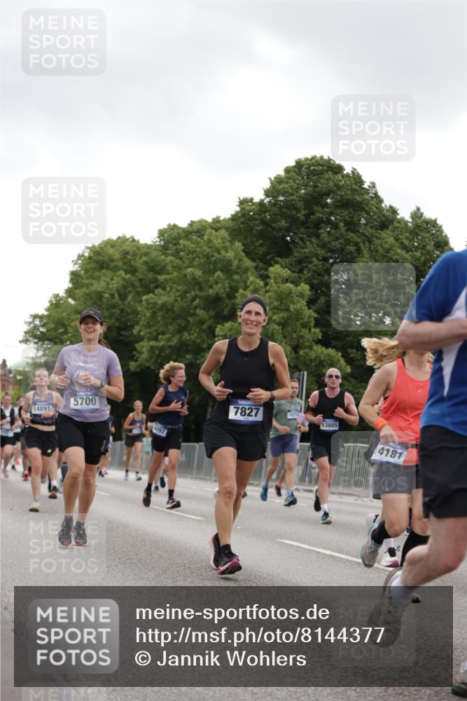 29.06.2025 - hella hamburg halbmarathon Jannik Wohlers http://msf.ph/oto/8144377 29.06.2025 10:46:25 Lombardsbrücke 1073, 1286, 1363, 1371, 1375, 1720, 1999, 2162, 2211, 2320, 2556, 2981, 3277, 3406, 3407, 3734, 3823, 4202, 4296, 4342, 5700, 5796, 5953, 6740, 7412, 7827, 8477, 8486, 8553, 8684, 9050, 9092, 9139, 9243, 9743, 10514, 10515, 10591, 12140, 12258, 13195, 13756, 13757, 13885, 14011, 14181, 14680, 14891, 16987, 17419, 17459, 18315, 18881, 18924, 18950 meine-sportfotos.de