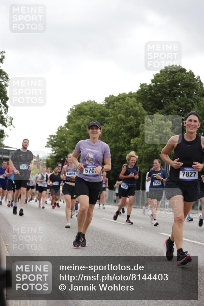 29.06.2025 - hella hamburg halbmarathon Jannik Wohlers http://msf.ph/oto/8144403 29.06.2025 10:46:25 Lombardsbrücke 1073, 1286, 1363, 1371, 1375, 1720, 1999, 2162, 2211, 2320, 2556, 2981, 3277, 3406, 3407, 3734, 3823, 4202, 4296, 4342, 5700, 5796, 5953, 6740, 7412, 7827, 8477, 8486, 8553, 8684, 9050, 9092, 9139, 9243, 9743, 10514, 10515, 10591, 12140, 12258, 13195, 13756, 13757, 13885, 14011, 14181, 14680, 14891, 16987, 17419, 17459, 18315, 18881, 18924, 18950 meine-sportfotos.de