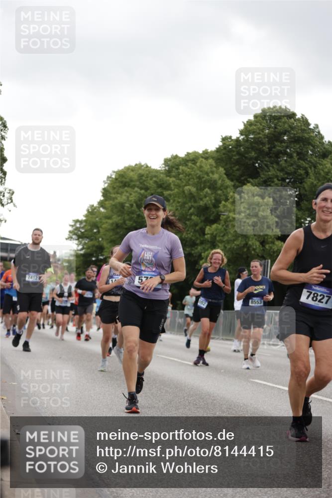 29.06.2025 - hella hamburg halbmarathon Jannik Wohlers http://msf.ph/oto/8144415 29.06.2025 10:46:26 Lombardsbrücke 1073, 1286, 1363, 1371, 1375, 1720, 1999, 2162, 2211, 2320, 2556, 2981, 3277, 3406, 3407, 3734, 3823, 4202, 4296, 4342, 5111, 5114, 5700, 5796, 5953, 6740, 7412, 7827, 8477, 8486, 8553, 8684, 9050, 9092, 9139, 9243, 9743, 9758, 10514, 10515, 10591, 11618, 12140, 12258, 13195, 13756, 13757, 13885, 14011, 14181, 14680, 14891, 16987, 17288, 17419, 17459, 18315, 18881, 18924, 18950 meine-sportfotos.de