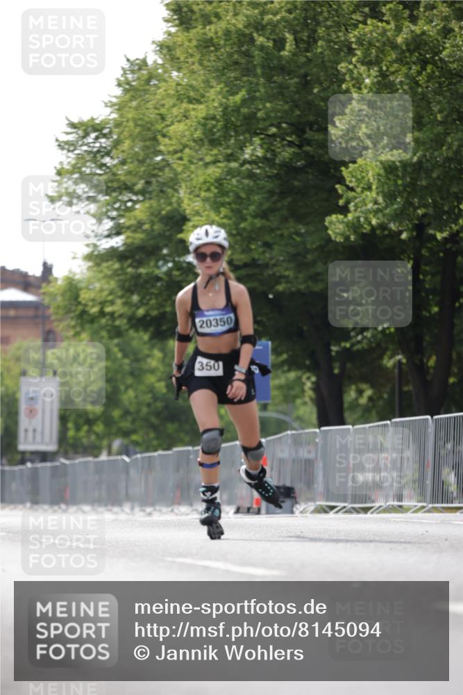 29.06.2025 - hella hamburg halbmarathon Jannik Wohlers http://msf.ph/oto/8145094 29.06.2025 09:08:14 Lombardsbrücke  meine-sportfotos.de
