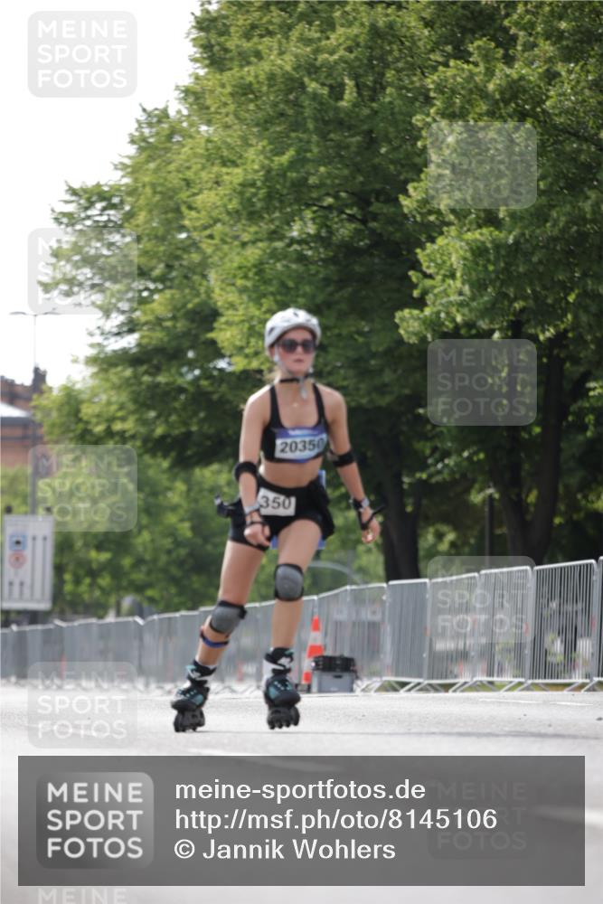 29.06.2025 - hella hamburg halbmarathon Jannik Wohlers http://msf.ph/oto/8145106 29.06.2025 09:08:14 Lombardsbrücke  meine-sportfotos.de