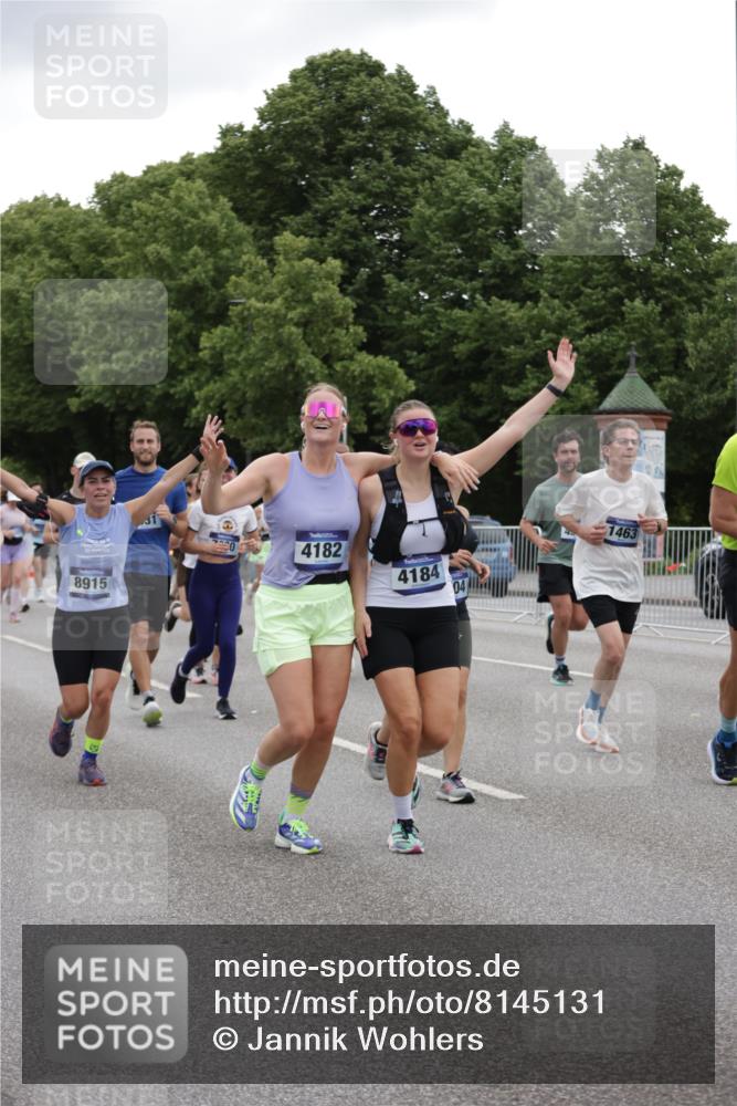 29.06.2025 - hella hamburg halbmarathon Jannik Wohlers http://msf.ph/oto/8145131 29.06.2025 10:46:56 Lombardsbrücke 1463, 1523, 1704, 2148, 2407, 2537, 2994, 3339, 4184, 4325, 4483, 4806, 4895, 4974, 4975, 5895, 6255, 6256, 6879, 6995, 7403, 7430, 7431, 7630, 7631, 8105, 8131, 8706, 8915, 8953, 9018, 9273, 9557, 9774, 9969, 9972, 10075, 10206, 10903, 11276, 11378, 12989, 13172, 13349, 13430, 13431, 13806, 13819, 13830, 13898, 14441, 14516, 14517, 15413, 16337, 16552, 17015, 17122, 17514, 18258, 18415, 18753, 18781, 18852, 18858 meine-sportfotos.de