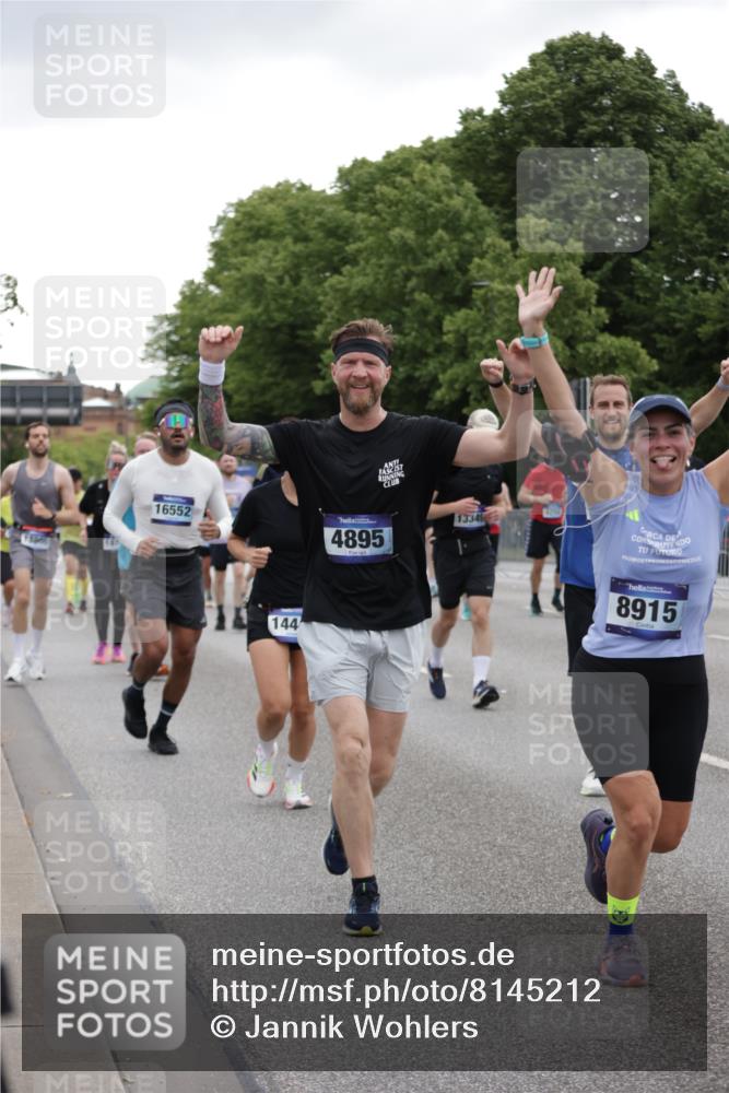 29.06.2025 - hella hamburg halbmarathon Jannik Wohlers http://msf.ph/oto/8145212 29.06.2025 10:46:58 Lombardsbrücke 1434, 1463, 1523, 1704, 2148, 2407, 2537, 2994, 3339, 4184, 4325, 4806, 4895, 4974, 4975, 5895, 6255, 6256, 6879, 6995, 7403, 7430, 7431, 7630, 7631, 8105, 8131, 8270, 8915, 8953, 9018, 9273, 9557, 9969, 9972, 10075, 10206, 10903, 11276, 11378, 11458, 11738, 12989, 13172, 13349, 13430, 13431, 13737, 13806, 13819, 13830, 13898, 13909, 14441, 14516, 14517, 15413, 16337, 16552, 17015, 17122, 17514, 18258, 18415, 18753, 18781, 18852, 18858 meine-sportfotos.de