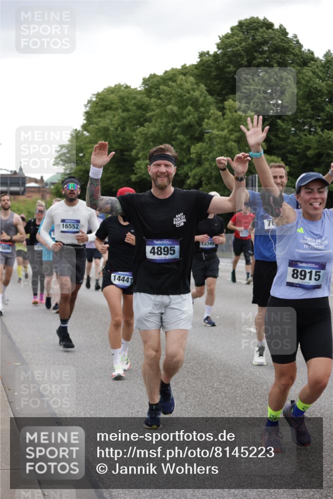 29.06.2025 - hella hamburg halbmarathon Jannik Wohlers http://msf.ph/oto/8145223 29.06.2025 10:46:58 Lombardsbrücke 1434, 1463, 1523, 1704, 2148, 2407, 2537, 2994, 3339, 4184, 4325, 4806, 4895, 4974, 4975, 5895, 6255, 6256, 6879, 6995, 7403, 7430, 7431, 7630, 7631, 8105, 8131, 8270, 8915, 8953, 9018, 9273, 9557, 9969, 9972, 10075, 10206, 10903, 11276, 11378, 11458, 11738, 12989, 13172, 13349, 13430, 13431, 13737, 13806, 13819, 13830, 13898, 13909, 14441, 14516, 14517, 15413, 16337, 16552, 17015, 17122, 17514, 18258, 18415, 18753, 18781, 18852, 18858 meine-sportfotos.de