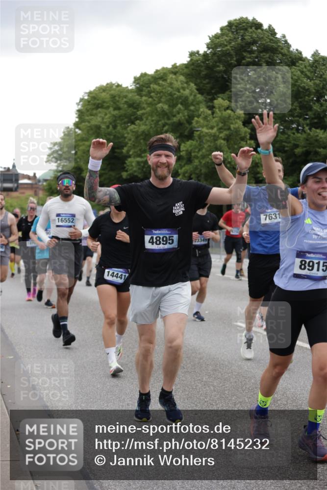 29.06.2025 - hella hamburg halbmarathon Jannik Wohlers http://msf.ph/oto/8145232 29.06.2025 10:46:58 Lombardsbrücke 1434, 1463, 1523, 1704, 2148, 2407, 2537, 2994, 3339, 4184, 4325, 4806, 4895, 4974, 4975, 5895, 6255, 6256, 6879, 6995, 7403, 7430, 7431, 7630, 7631, 8105, 8131, 8270, 8915, 8953, 9018, 9273, 9557, 9969, 9972, 10075, 10206, 10903, 11276, 11378, 11458, 11738, 12989, 13172, 13349, 13430, 13431, 13737, 13806, 13819, 13830, 13898, 13909, 14441, 14516, 14517, 15413, 16337, 16552, 17015, 17122, 17514, 18258, 18415, 18753, 18781, 18852, 18858 meine-sportfotos.de