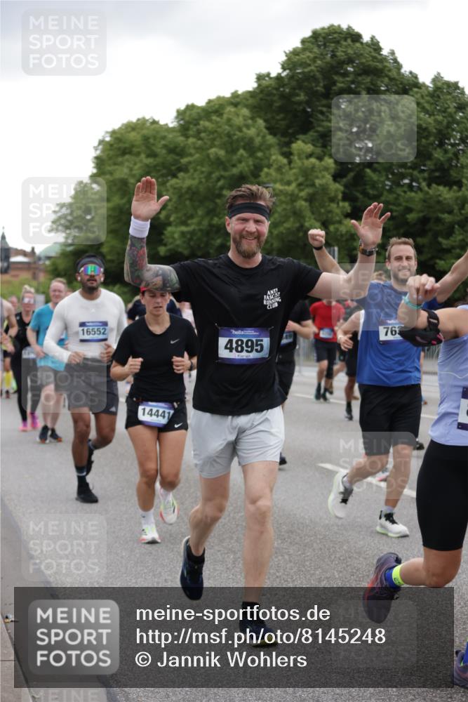 29.06.2025 - hella hamburg halbmarathon Jannik Wohlers http://msf.ph/oto/8145248 29.06.2025 10:46:58 Lombardsbrücke 1434, 1463, 1523, 1704, 2148, 2407, 2537, 2994, 3339, 4184, 4325, 4806, 4895, 4974, 4975, 5895, 6255, 6256, 6879, 6995, 7403, 7430, 7431, 7630, 7631, 8105, 8131, 8270, 8915, 8953, 9018, 9273, 9557, 9969, 9972, 10075, 10206, 10903, 11276, 11378, 11458, 11738, 12989, 13172, 13349, 13430, 13431, 13737, 13806, 13819, 13830, 13898, 13909, 14441, 14516, 14517, 15413, 16337, 16552, 17015, 17122, 17514, 18258, 18415, 18753, 18781, 18852, 18858 meine-sportfotos.de