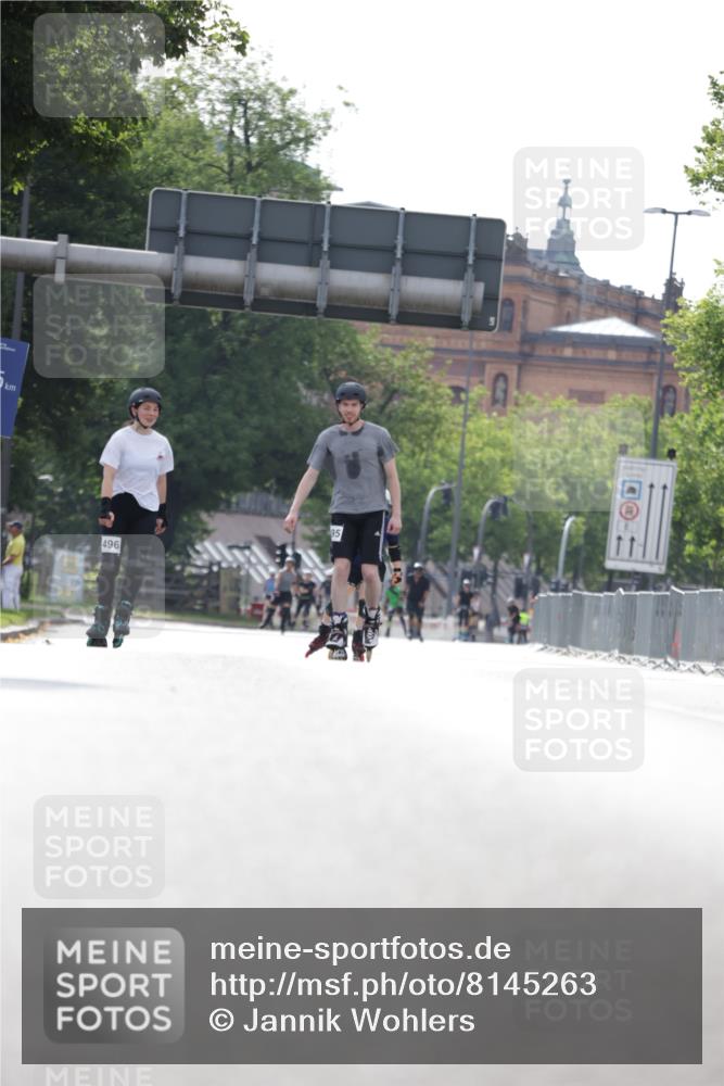 29.06.2025 - hella hamburg halbmarathon Jannik Wohlers http://msf.ph/oto/8145263 29.06.2025 09:08:29 Lombardsbrücke  meine-sportfotos.de