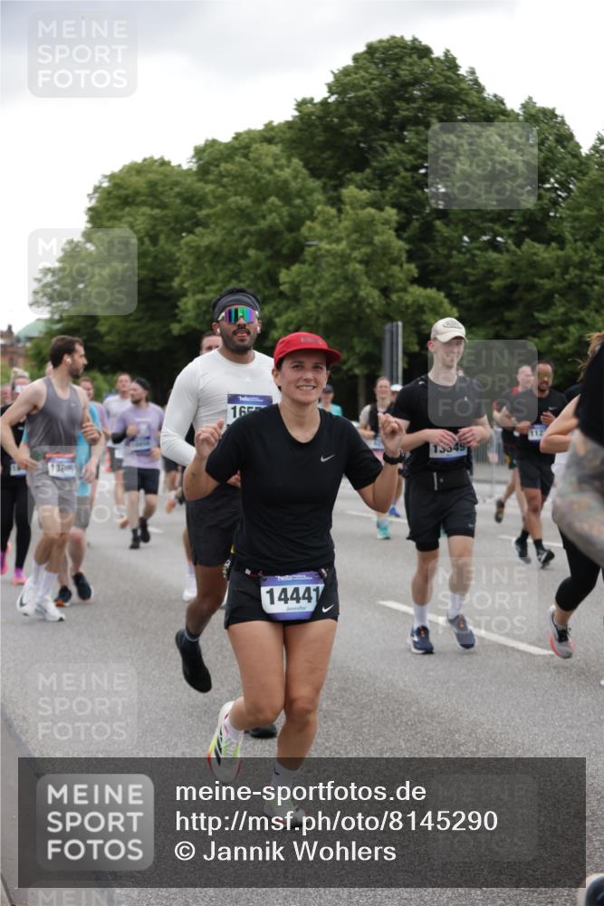 29.06.2025 - hella hamburg halbmarathon Jannik Wohlers http://msf.ph/oto/8145290 29.06.2025 10:46:59 Lombardsbrücke 1434, 1463, 1523, 1704, 2148, 2407, 2994, 3339, 4037, 4184, 4325, 4806, 4895, 4974, 4975, 5895, 6255, 6256, 6879, 6995, 7403, 7430, 7431, 7630, 7631, 8105, 8131, 8270, 8915, 8953, 9018, 9273, 9557, 9969, 9972, 10075, 10206, 10903, 11276, 11378, 11458, 11738, 12989, 13172, 13349, 13430, 13431, 13737, 13806, 13819, 13830, 13898, 13909, 14441, 14516, 14517, 15413, 16337, 16552, 17122, 17514, 18258, 18415, 18753, 18781, 18852, 18858 meine-sportfotos.de
