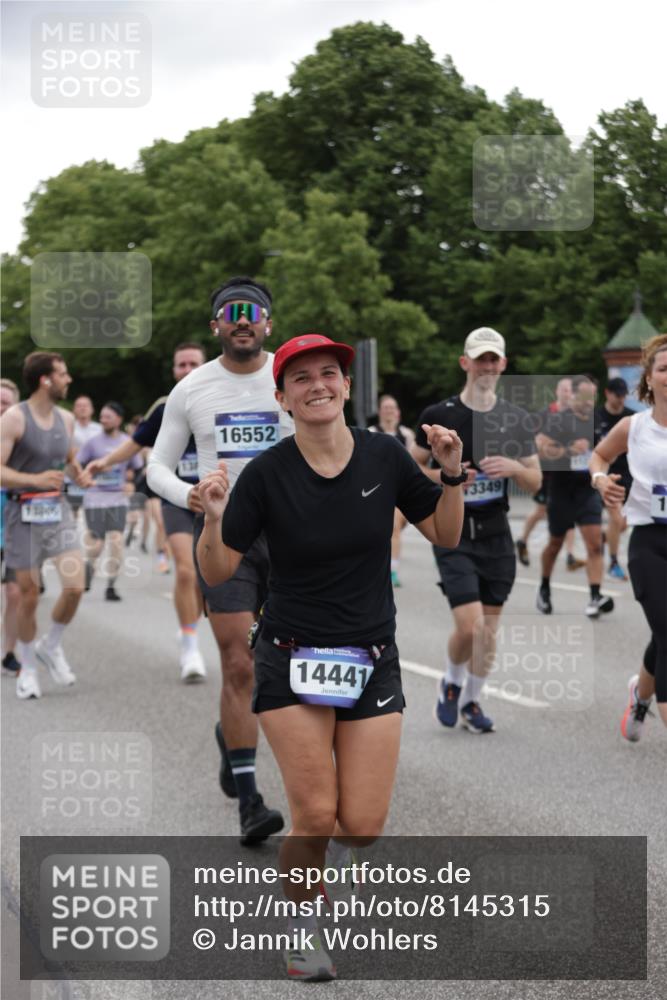 29.06.2025 - hella hamburg halbmarathon Jannik Wohlers http://msf.ph/oto/8145315 29.06.2025 10:46:59 Lombardsbrücke 1434, 1463, 1523, 1704, 2148, 2407, 2994, 3339, 4037, 4184, 4325, 4806, 4895, 4974, 4975, 5895, 6255, 6256, 6879, 6995, 7403, 7430, 7431, 7630, 7631, 8105, 8131, 8270, 8915, 8953, 9018, 9273, 9557, 9969, 9972, 10075, 10206, 10903, 11276, 11378, 11458, 11738, 12989, 13172, 13349, 13430, 13431, 13737, 13806, 13819, 13830, 13898, 13909, 14441, 14516, 14517, 15413, 16337, 16552, 17122, 17514, 18258, 18415, 18753, 18781, 18852, 18858 meine-sportfotos.de