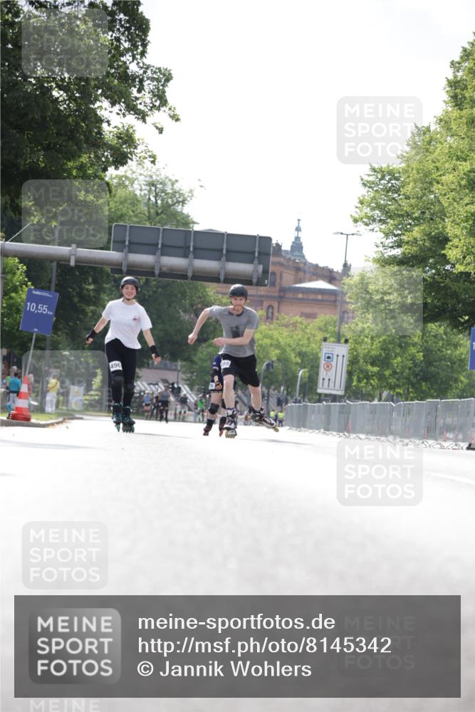 29.06.2025 - hella hamburg halbmarathon Jannik Wohlers http://msf.ph/oto/8145342 29.06.2025 09:08:31 Lombardsbrücke  meine-sportfotos.de