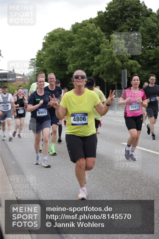 29.06.2025 - hella hamburg halbmarathon Jannik Wohlers http://msf.ph/oto/8145570 29.06.2025 10:47:04 Lombardsbrücke 1434, 1463, 1523, 1704, 2148, 2407, 2882, 2994, 3339, 4037, 4325, 4423, 4806, 4895, 4974, 4975, 5621, 5622, 5895, 6255, 6256, 6995, 7403, 7630, 7631, 8105, 8270, 8915, 8953, 9018, 9273, 9969, 9972, 10075, 10206, 11276, 11351, 11378, 11458, 11730, 11738, 13349, 13737, 13806, 13830, 13898, 13909, 14197, 14441, 14516, 14517, 15413, 15543, 16018, 16337, 16552, 16686, 17122, 17216, 17514, 18258, 18415, 18623, 18781, 18852, 18858 meine-sportfotos.de