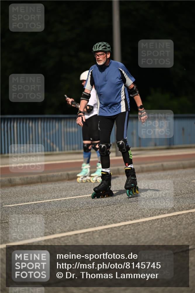 29.06.2025 - hella hamburg halbmarathon Dr. Thomas Lammeyer http://msf.ph/oto/8145745 29.06.2025 09:14:31 Kennedybrücke  meine-sportfotos.de