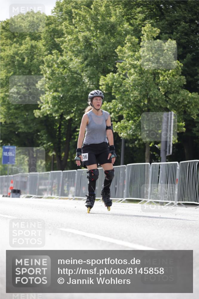 29.06.2025 - hella hamburg halbmarathon Jannik Wohlers http://msf.ph/oto/8145858 29.06.2025 09:08:53 Lombardsbrücke  meine-sportfotos.de