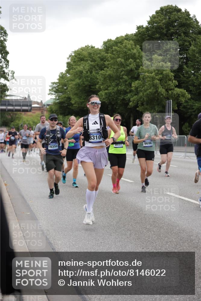 29.06.2025 - hella hamburg halbmarathon Jannik Wohlers http://msf.ph/oto/8146022 29.06.2025 10:47:28 Lombardsbrücke 1045, 1246, 1392, 1618, 1639, 1926, 2163, 2197, 2491, 2545, 2704, 2790, 3049, 4856, 5886, 7240, 7427, 7916, 8077, 8310, 8774, 9356, 9696, 9697, 10658, 10777, 10991, 11802, 11909, 11923, 12157, 12412, 12431, 12432, 12480, 12582, 13399, 14222, 14800, 15030, 15357, 15541, 15688, 15730, 16305, 16356, 17562, 17563, 19062 meine-sportfotos.de