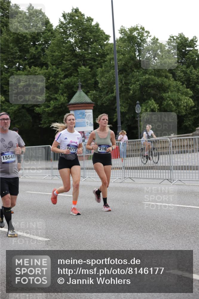 29.06.2025 - hella hamburg halbmarathon Jannik Wohlers http://msf.ph/oto/8146177 29.06.2025 10:47:36 Lombardsbrücke 1174, 1175, 1246, 1392, 1618, 1701, 2163, 2197, 2491, 2545, 2650, 3049, 3468, 4327, 4856, 5886, 7240, 7393, 7394, 7427, 7916, 8077, 8310, 8521, 8774, 9356, 9696, 9697, 10658, 10777, 10794, 11548, 11781, 11923, 12157, 12412, 12480, 12582, 14222, 14800, 15357, 15541, 15688, 15730, 16356, 16722, 17325, 17339, 17562, 17563, 17957, 18001, 18262, 18352, 18480, 19062, 19101 meine-sportfotos.de