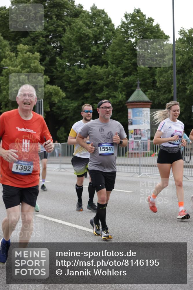 29.06.2025 - hella hamburg halbmarathon Jannik Wohlers http://msf.ph/oto/8146195 29.06.2025 10:47:36 Lombardsbrücke 1174, 1175, 1246, 1392, 1618, 1701, 2163, 2197, 2491, 2545, 2650, 3049, 3468, 4327, 4856, 5886, 7240, 7393, 7394, 7427, 7916, 8077, 8310, 8521, 8774, 9356, 9696, 9697, 10658, 10777, 10794, 11548, 11781, 11923, 12157, 12412, 12480, 12582, 14222, 14800, 15357, 15541, 15688, 15730, 16356, 16722, 17325, 17339, 17562, 17563, 17957, 18001, 18262, 18352, 18480, 19062, 19101 meine-sportfotos.de