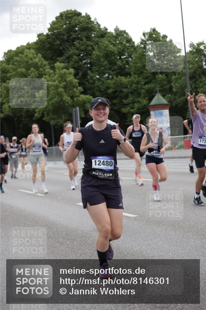 29.06.2025 - hella hamburg halbmarathon Jannik Wohlers http://msf.ph/oto/8146301 29.06.2025 10:47:39 Lombardsbrücke 1157, 1174, 1175, 1392, 1701, 2163, 2197, 2418, 2545, 2650, 2958, 3049, 3468, 3679, 4327, 4856, 5886, 5952, 7240, 7393, 7394, 7427, 7916, 8077, 8310, 8521, 8774, 9356, 9696, 9697, 9921, 10777, 10794, 11548, 11742, 11781, 12157, 12480, 13377, 13529, 14050, 14222, 14800, 15357, 15541, 15730, 16141, 16722, 17325, 17339, 17562, 17563, 17957, 18001, 18262, 18352, 18480, 19101 meine-sportfotos.de