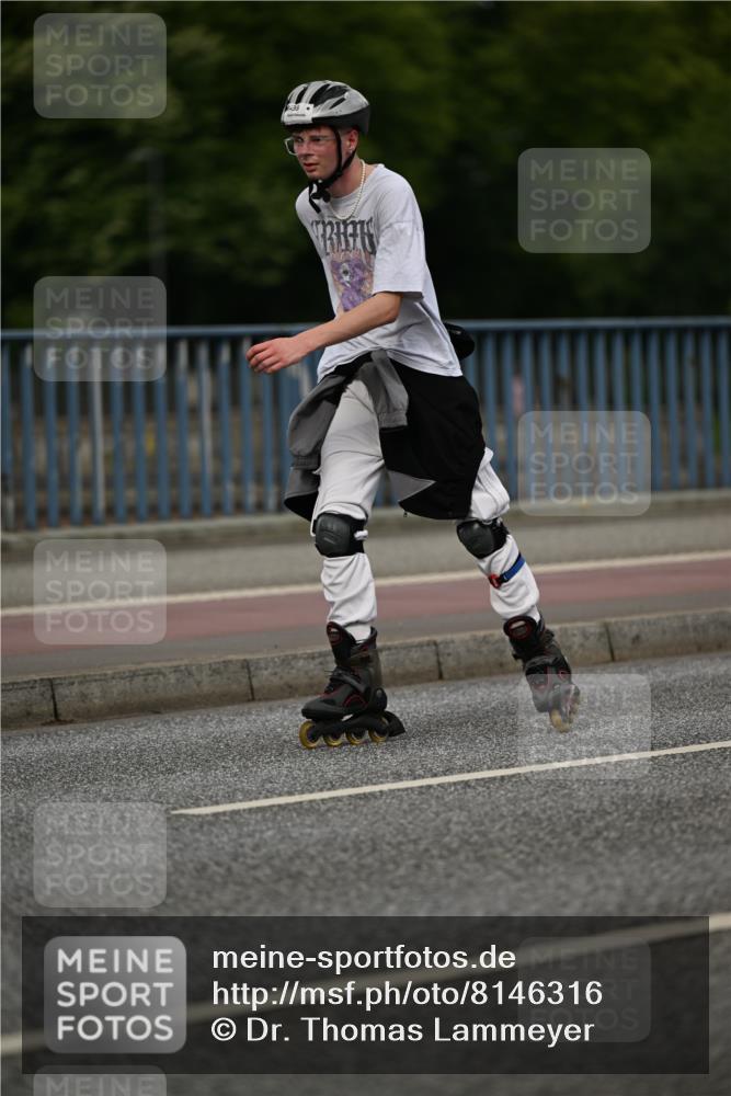 29.06.2025 - hella hamburg halbmarathon Dr. Thomas Lammeyer http://msf.ph/oto/8146316 29.06.2025 09:16:42 Kennedybrücke  meine-sportfotos.de