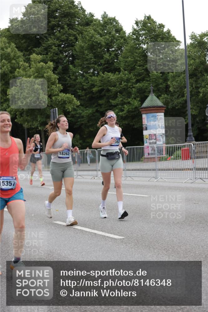 29.06.2025 - hella hamburg halbmarathon Jannik Wohlers http://msf.ph/oto/8146348 29.06.2025 10:47:40 Lombardsbrücke 1157, 1174, 1175, 1392, 1701, 2037, 2163, 2197, 2418, 2650, 2958, 3468, 3679, 3933, 4327, 4856, 5886, 5952, 7240, 7393, 7394, 7916, 8077, 8521, 8774, 9356, 9921, 10777, 10794, 11548, 11742, 11781, 12104, 12157, 12480, 13377, 13529, 13861, 14050, 14222, 15357, 15541, 15730, 15743, 16141, 16722, 17325, 17339, 17562, 17563, 17957, 18001, 18262, 18352, 18480, 19101 meine-sportfotos.de