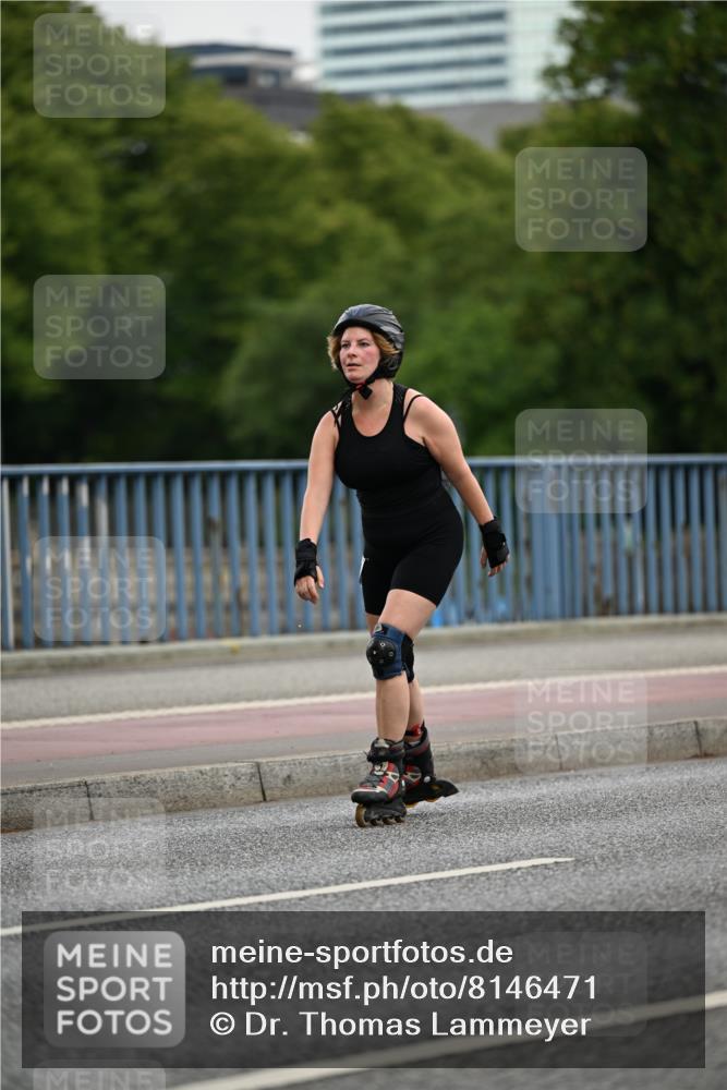 29.06.2025 - hella hamburg halbmarathon Dr. Thomas Lammeyer http://msf.ph/oto/8146471 29.06.2025 09:17:54 Kennedybrücke  meine-sportfotos.de