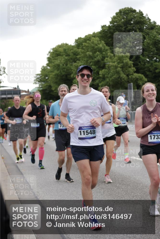 29.06.2025 - hella hamburg halbmarathon Jannik Wohlers http://msf.ph/oto/8146497 29.06.2025 10:47:44 Lombardsbrücke 1157, 1174, 1175, 1645, 1701, 2037, 2163, 2197, 2418, 2650, 2756, 2958, 3320, 3468, 3504, 3679, 3933, 4327, 4588, 5585, 5952, 7240, 7393, 7394, 7532, 7916, 8521, 8774, 9356, 9921, 10145, 10777, 10794, 11548, 11742, 11781, 12104, 12157, 12439, 12480, 12932, 13377, 13529, 13675, 13861, 14050, 15357, 15541, 15730, 15743, 16141, 16722, 16965, 17325, 17339, 17562, 17563, 17957, 18001, 18248, 18262, 18352, 18480, 19101 meine-sportfotos.de